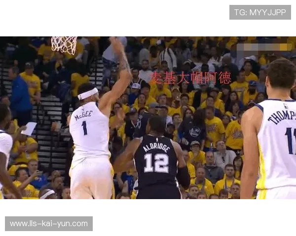 爱德华兹迎面大帽库里,森林狼次节10-0高潮迫近分差